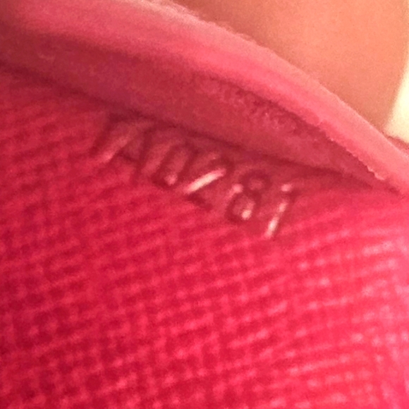 Louis Vuitton Pink Monogram Cardholder Holder - Picture 7 of 7